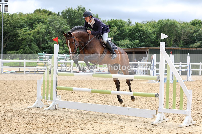 3E7A4329 - Class 7: Senior Newcomers/1.10m open