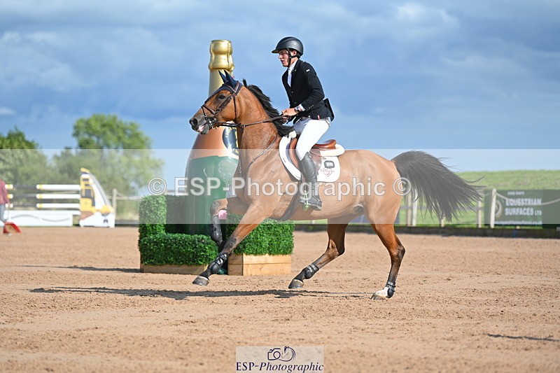 230721A-170732-07993 - Cls 10, 2 Star Big 1.45m Break to End