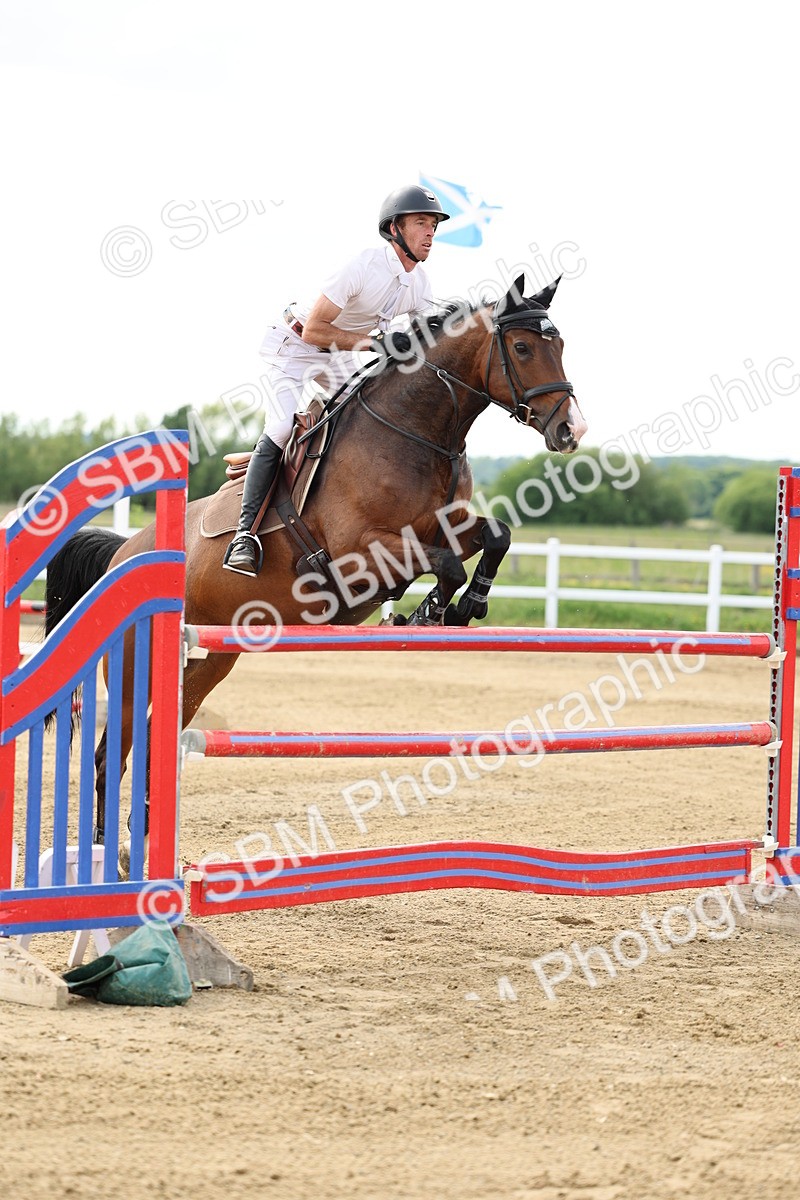 SBM_006326 - Class 20 - Senior Foxhunter - 1.20m