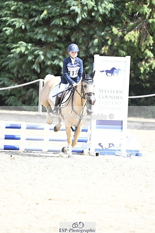 250821A-134055-16337 - WC Round 2 13.00 to 14.00