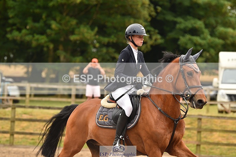 230618-142520-12912 - Cls 25 Pony Foxhunter & 1.10m Open
