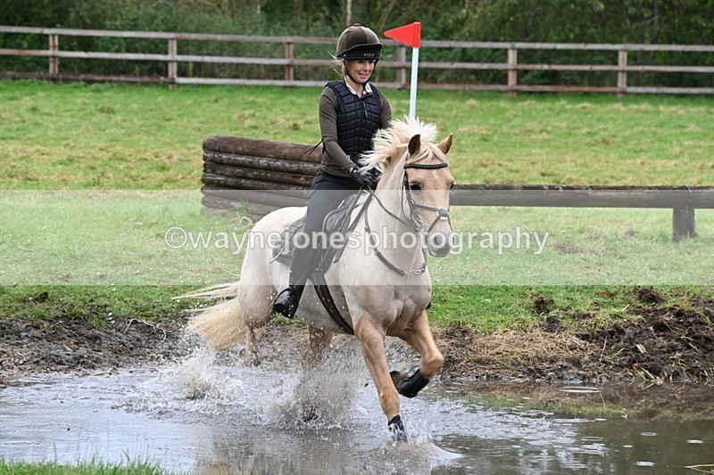 WJ6_7261 - Time at Photographer 13:23 to 13:49