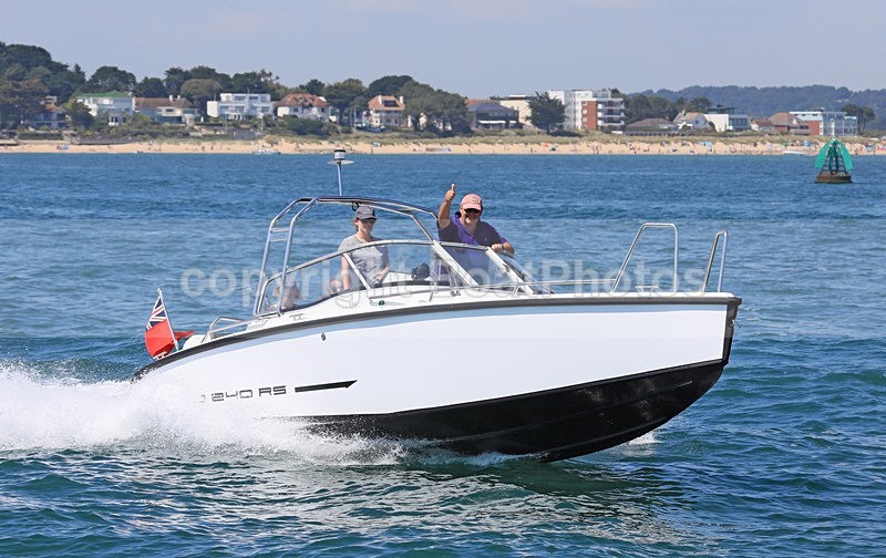 170618 UNNAMED - XO 240 RS 1Y3A6284 - Motorboats - Open