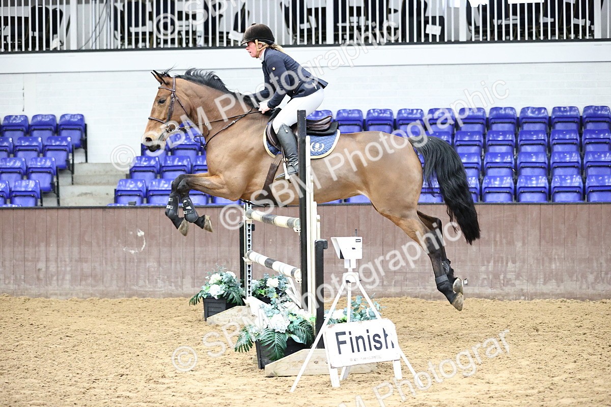 SBM_005900 - Class 16 - Senior Newcomers - 1.10m Open