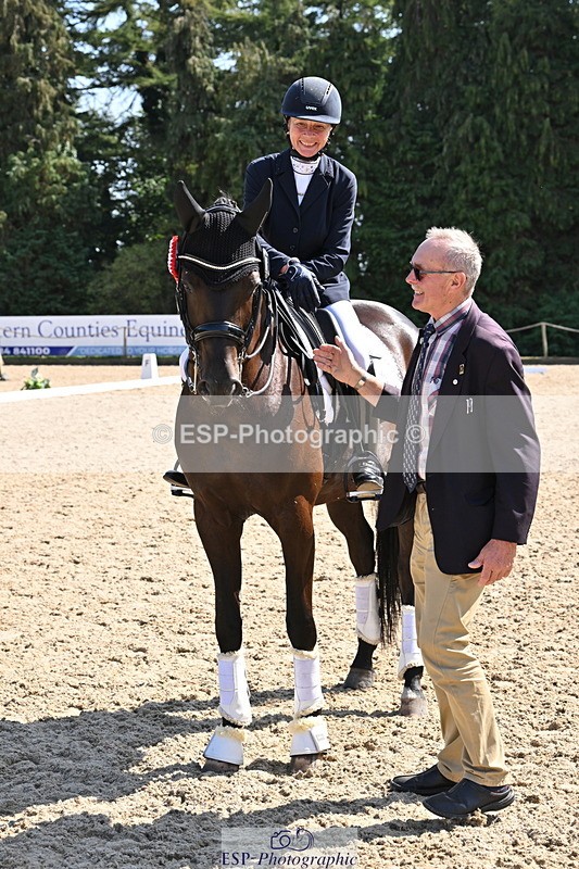 250810A-153227-08119 - Adv Medium SILVER Presentations