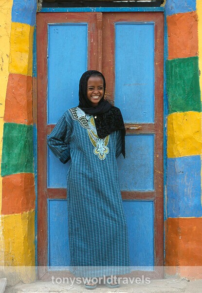 Smiling  Nubian Woman, Aswan, Egypt - Smiling faces of the World