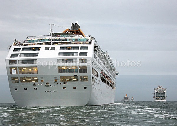 120703 SHIPS WT7A4653 - P&O 175th ANNIVERSARY - Seven Ships Leave Southampton