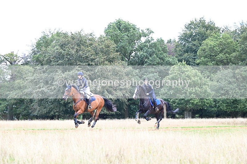 DSC_6379 - Time at Statue 12:17 to 12:44