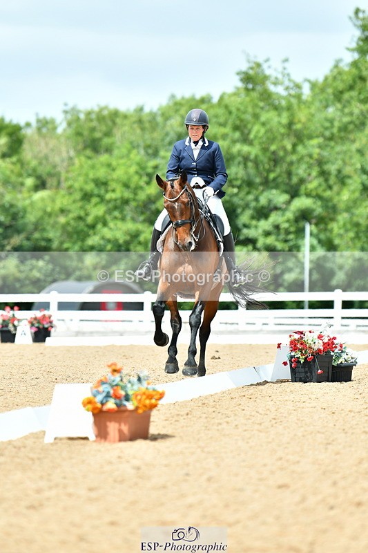 230702A-143611-10709 - Cls 32 Medium 73