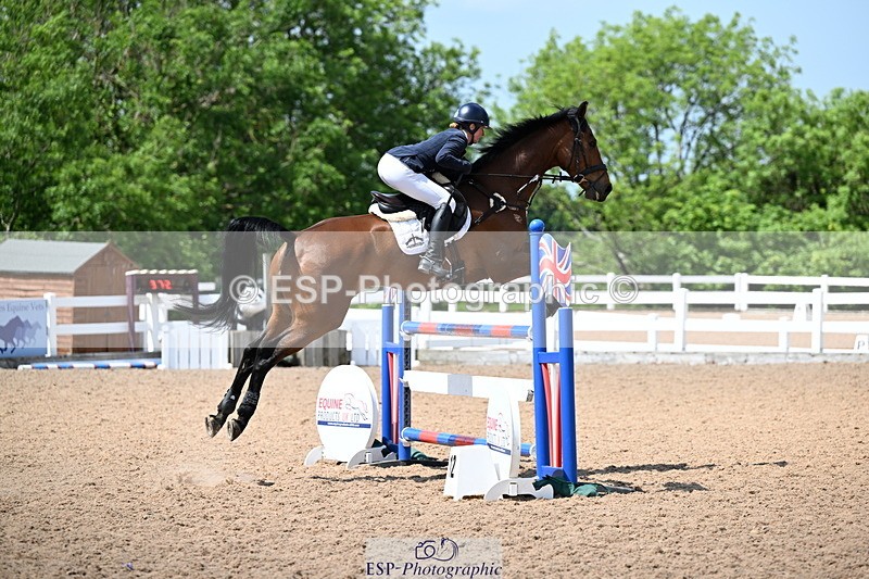 240605A-143826-00776 - Cls 4 Newcomers and 1.10m Open