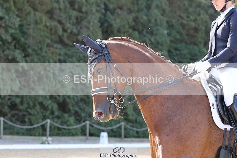 250809A-100634-02517 - 074-Robyn.WalkerSt.Giles.Voila