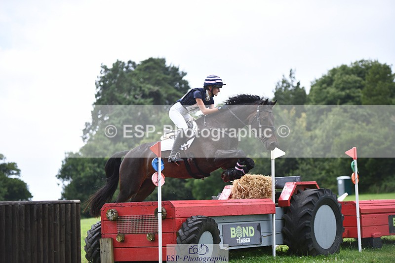 240804-124857-14074 - 454-Bella_Stevens-TOTALLY_WORTH_IT