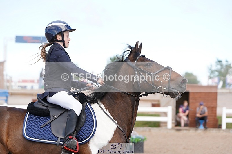 250627-164112-00139 - Cls 2 Pony Intro 80cm