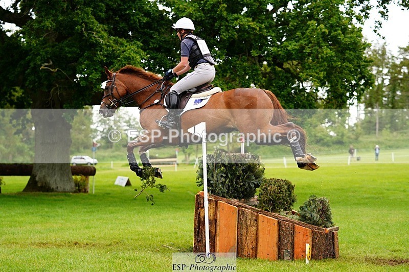 240525-172650-19147 - 289-JUST_A_JOLLY-Flora_Harris