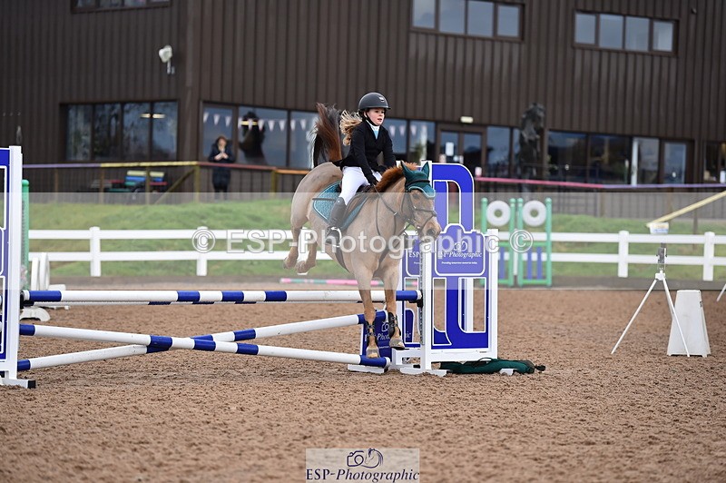 231203A-093602-00008 - Cls 1 Intro 70cm