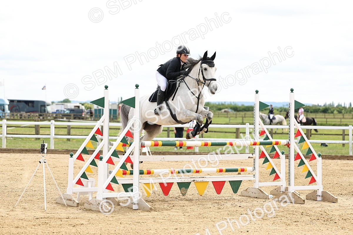 SBM_006096 - Class 19 - Senior Newcomers - 1.10m