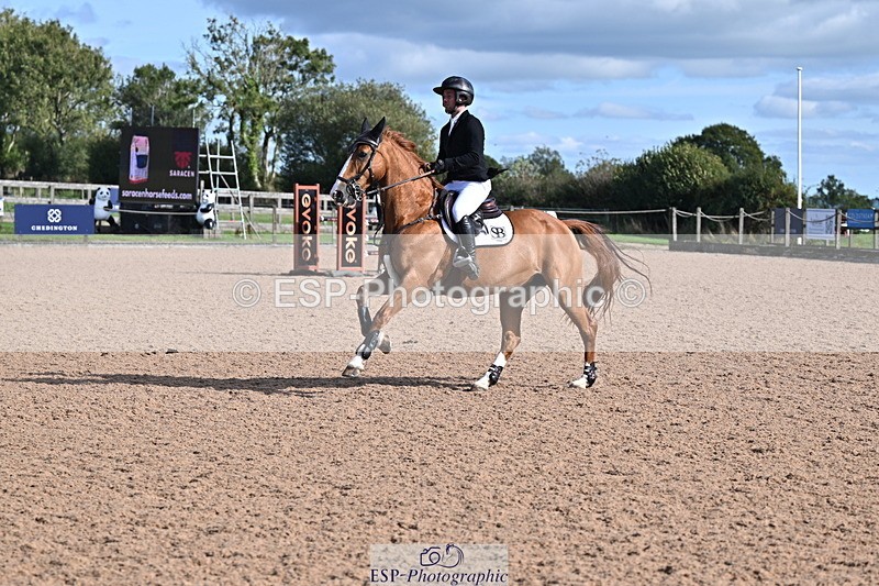 260923B-151734-00950 - Cls 06 Snr Fox & 1.20m Open