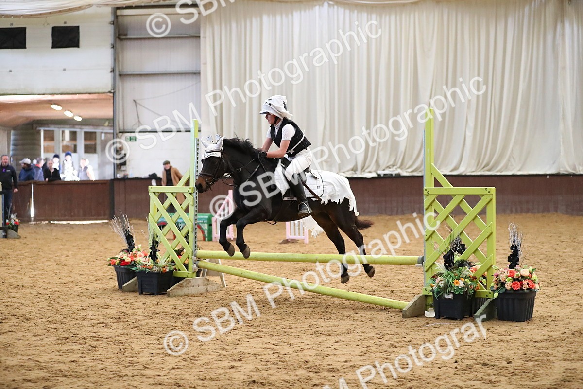 SBM_001082 - Class 3 - Horse & Hound
