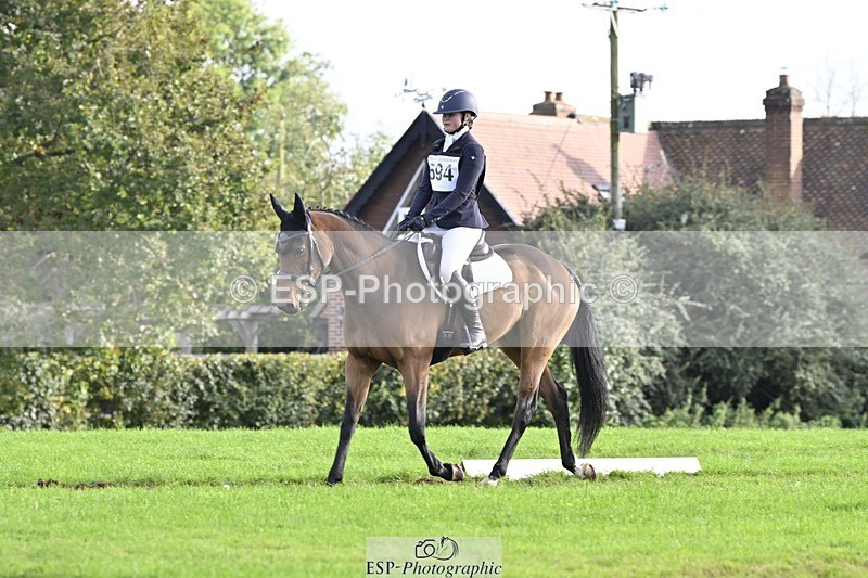 241025-153050-09843 - 594-Miya.Johns-BOWHAYLANDS.SKYFALL