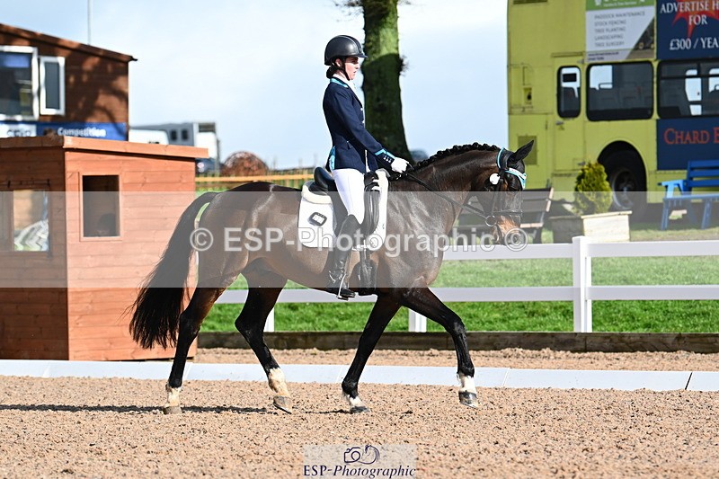 240218A-124334-07304 - 232-Alys.Matravers-VORVASHILL.VERTIGO