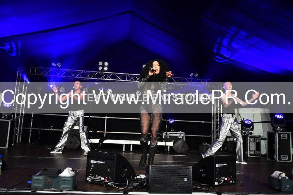 SH4_6134 - The Cher Experience