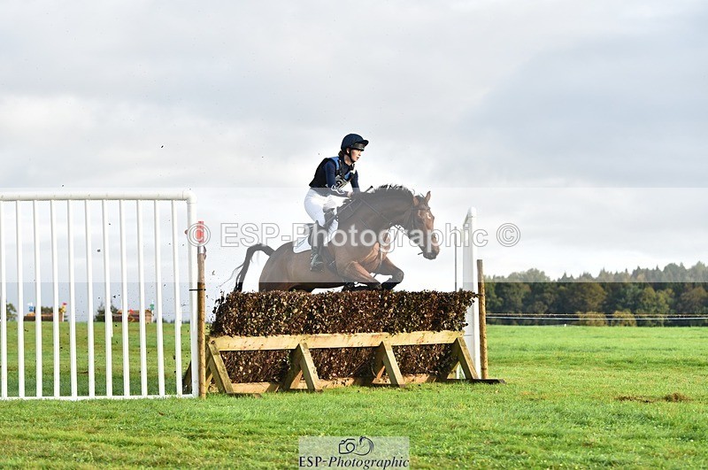 231021-090140-13462 - 605-SPORTSFIELD.U2-Katie.Corbin-SC+XC