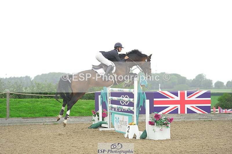 230730A-133026-10116 - Cls 27 Chard Grand Prix