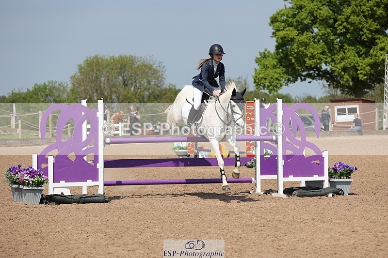 250503-120937-00934 - Cls 9 Pony Foxhunter and 1.10m Open