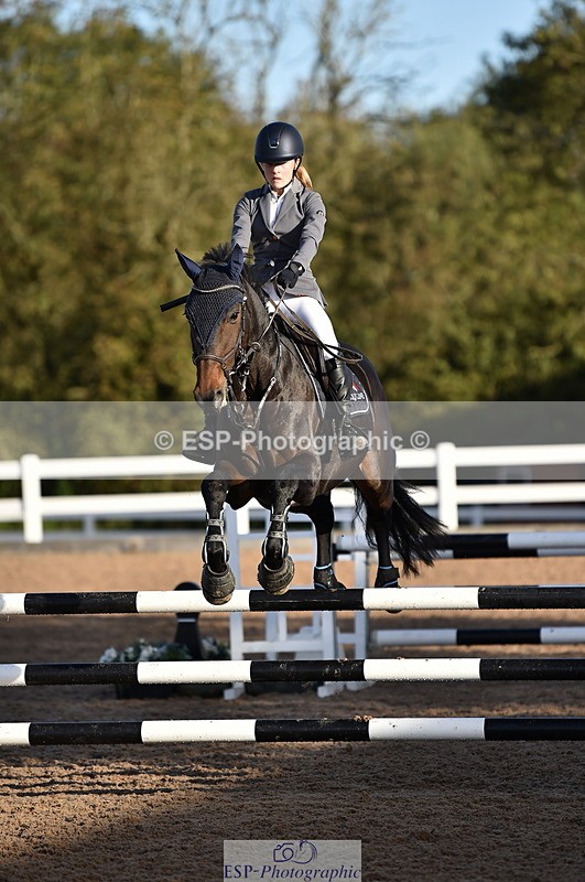 231015A-093216-06737 - Cls 22 British Novice & 90cm Open