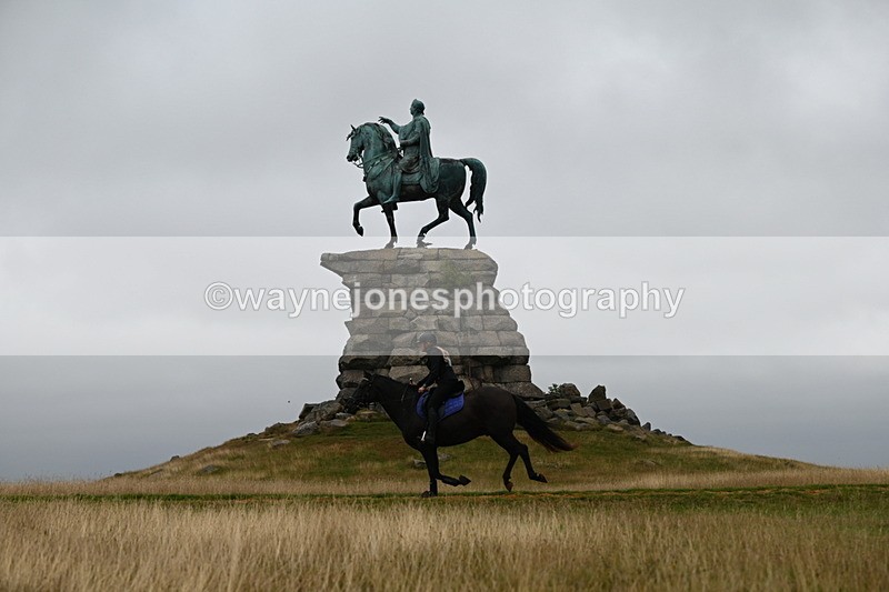 DSC_0526 - Time at Statue 09:51 to 10:54