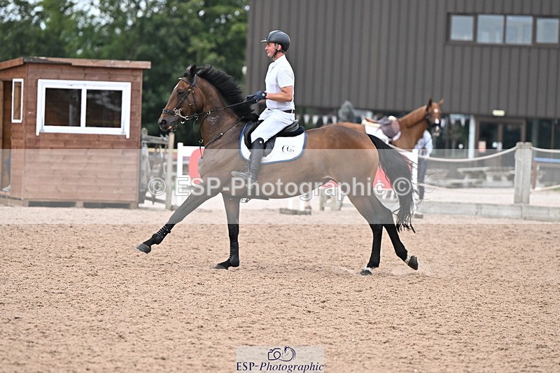 240828A-163053-01357 - Cls 5 Snr Foxhunter and 1.20m Open
