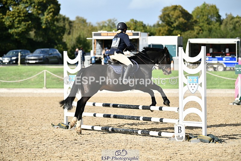 251004A-145119-01551 - Classes 8 & 9 70cm