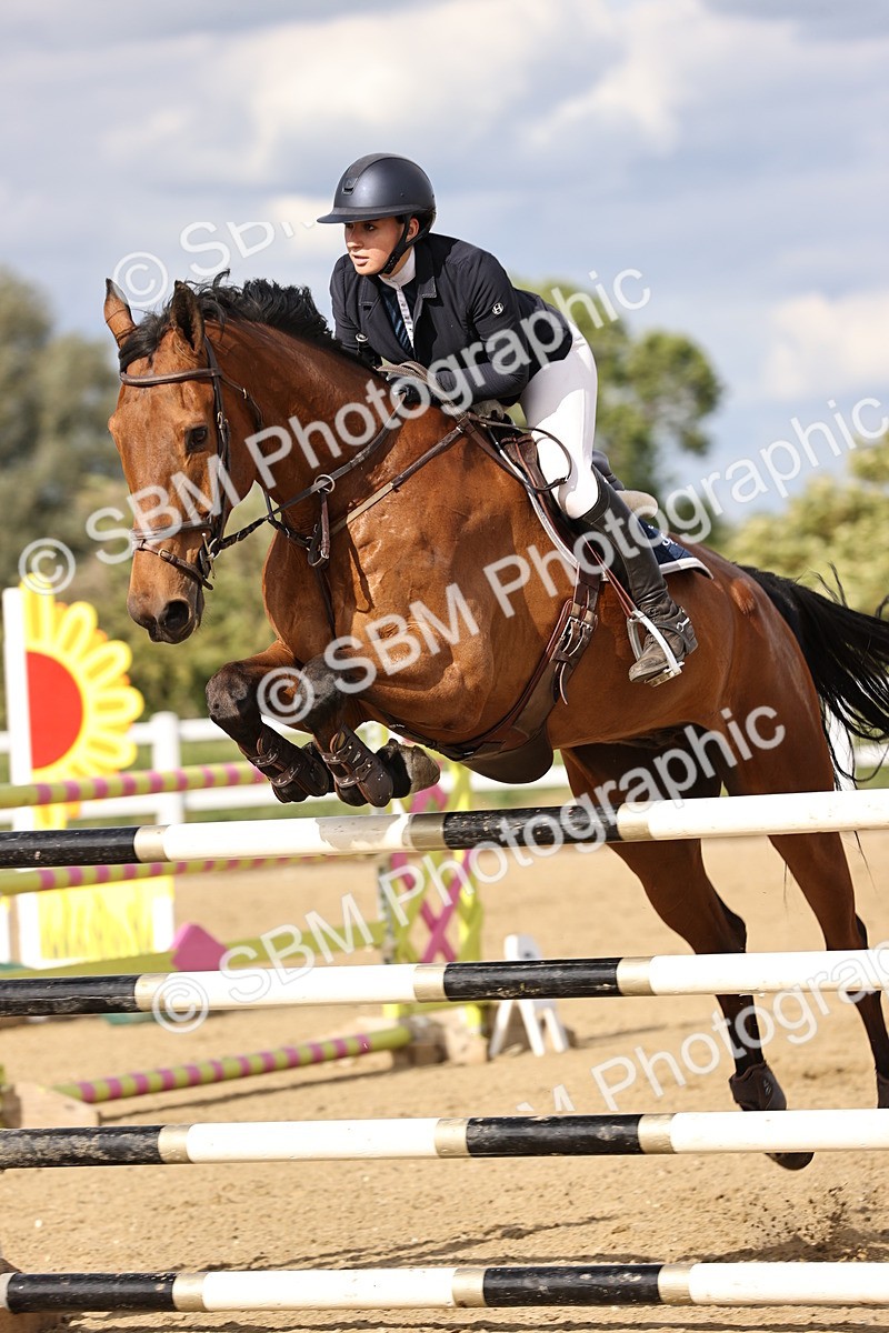 SBM_003860 - Class 13 - Senior Foxhunter - 1.20m
