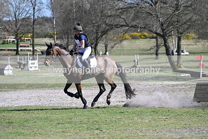 WJ7_1120 - XC Time 13:29 to 13:34