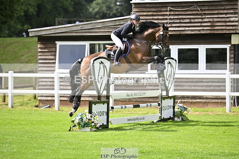 250613A-095932-00221 - Cls 1 Snr Newcomers and 1.10m Open