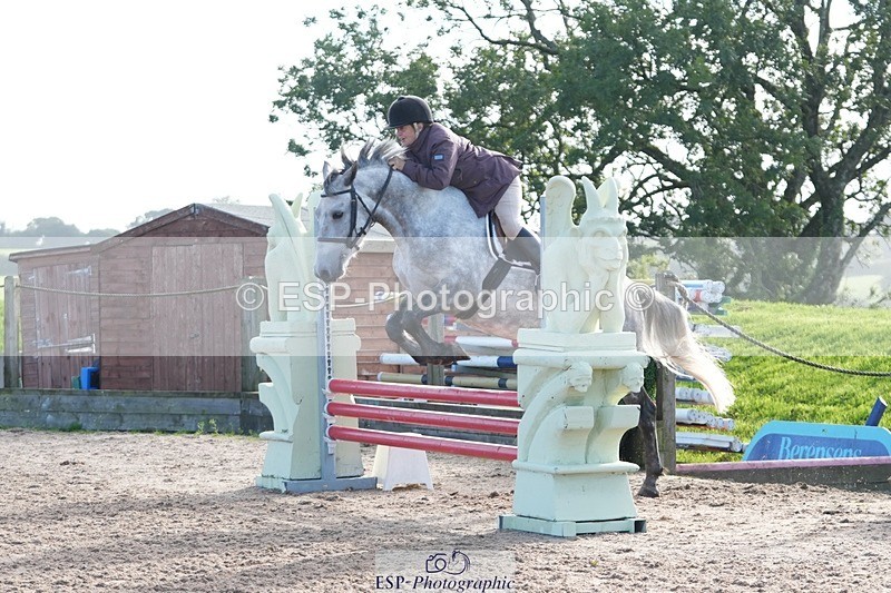 250920-163928-01956 - Cls 23 UnAffiliated 80cm Derby