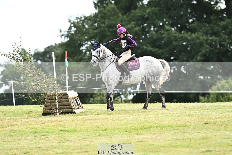 240825X-130621-33474 - 70cm XC 12.00 to End