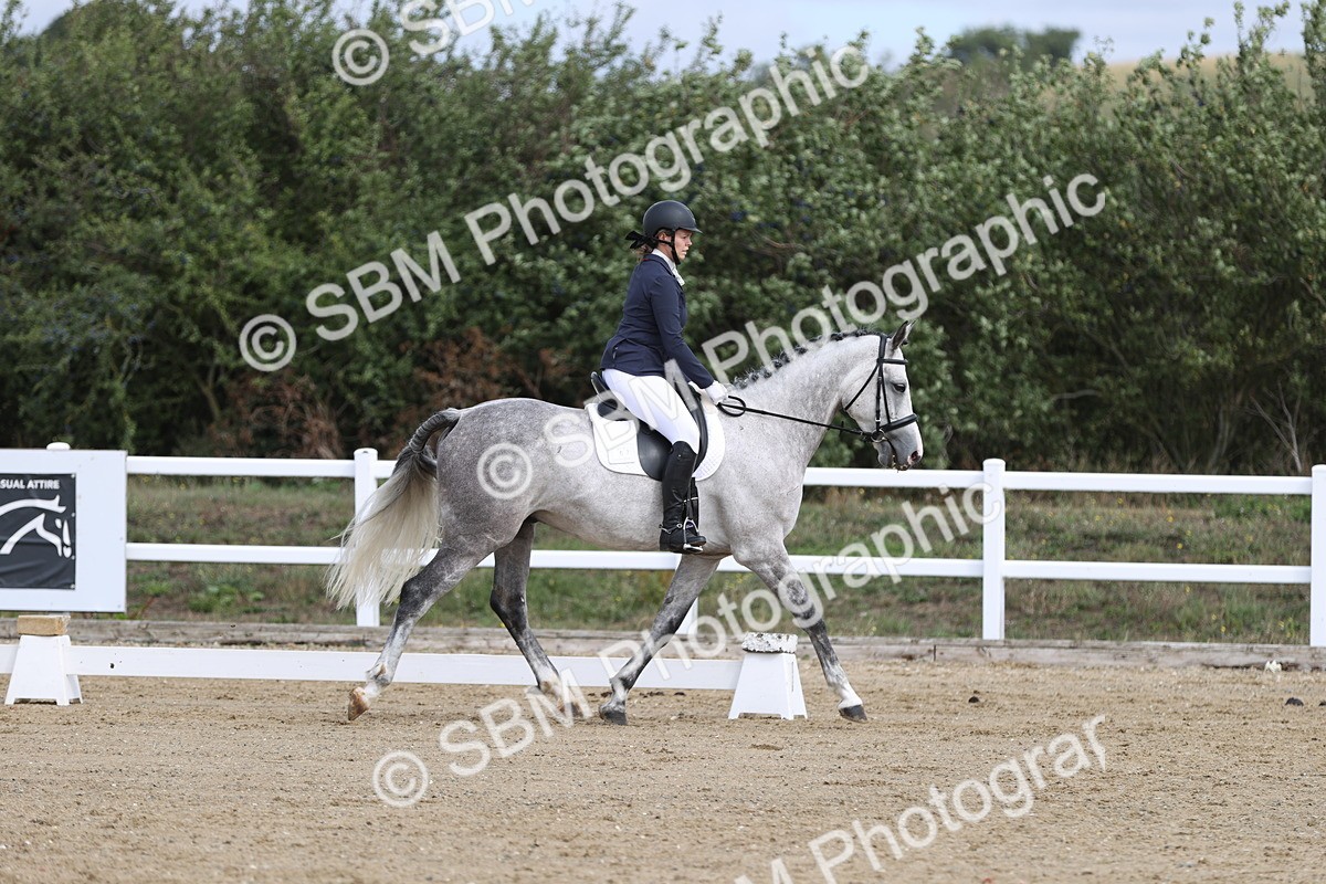 SBM_001517 - Class 2 - Intro 4 Champs - 10.56-11.44