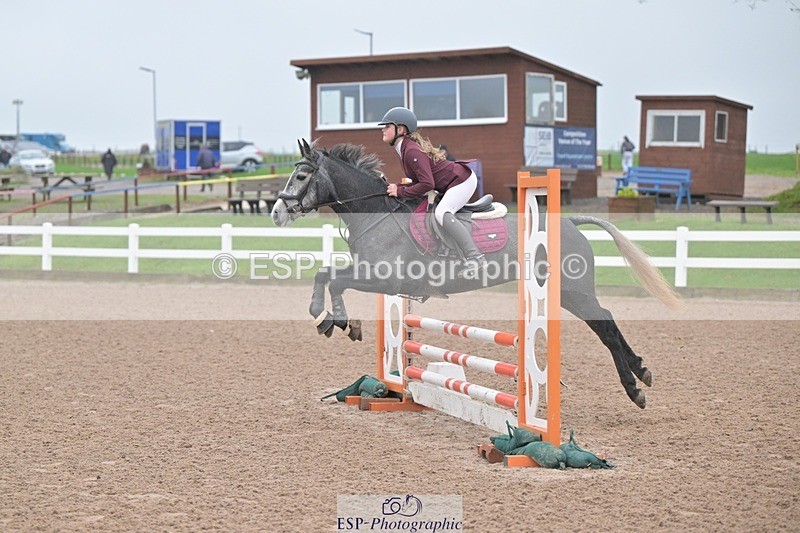251116-104900-01179 - Cls 4 Pony British Novice and 80cm Open