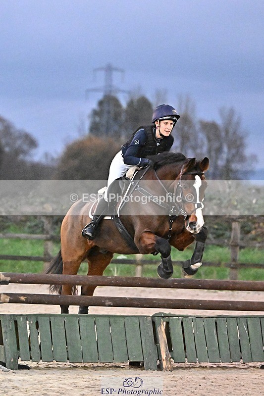 241110-163945-01463 - 90-95cm Arena Eventing