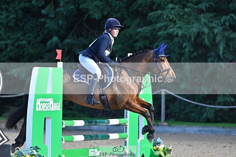 241027-110014-16559 - 373-Isabelle.Thwaite-BEACH.LADY