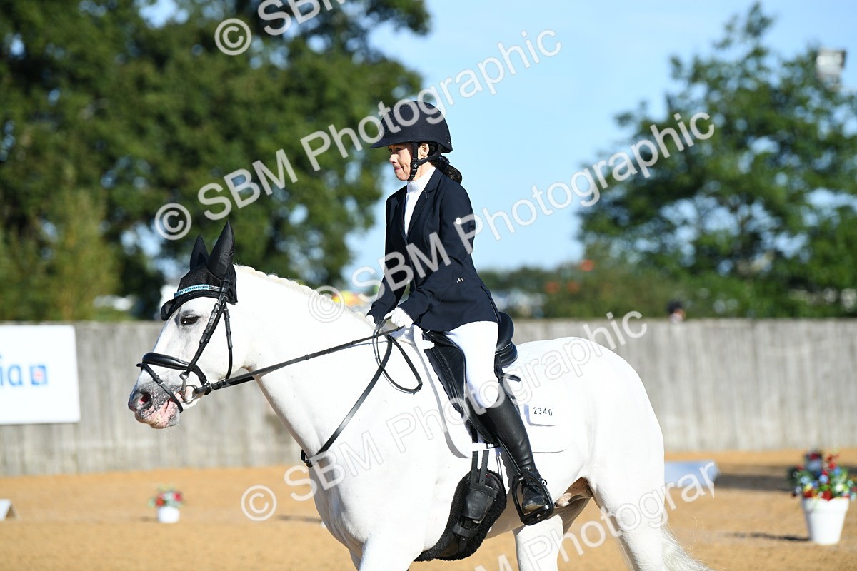 SBM_16119 - D4 - Small Tour Championship - Intro B