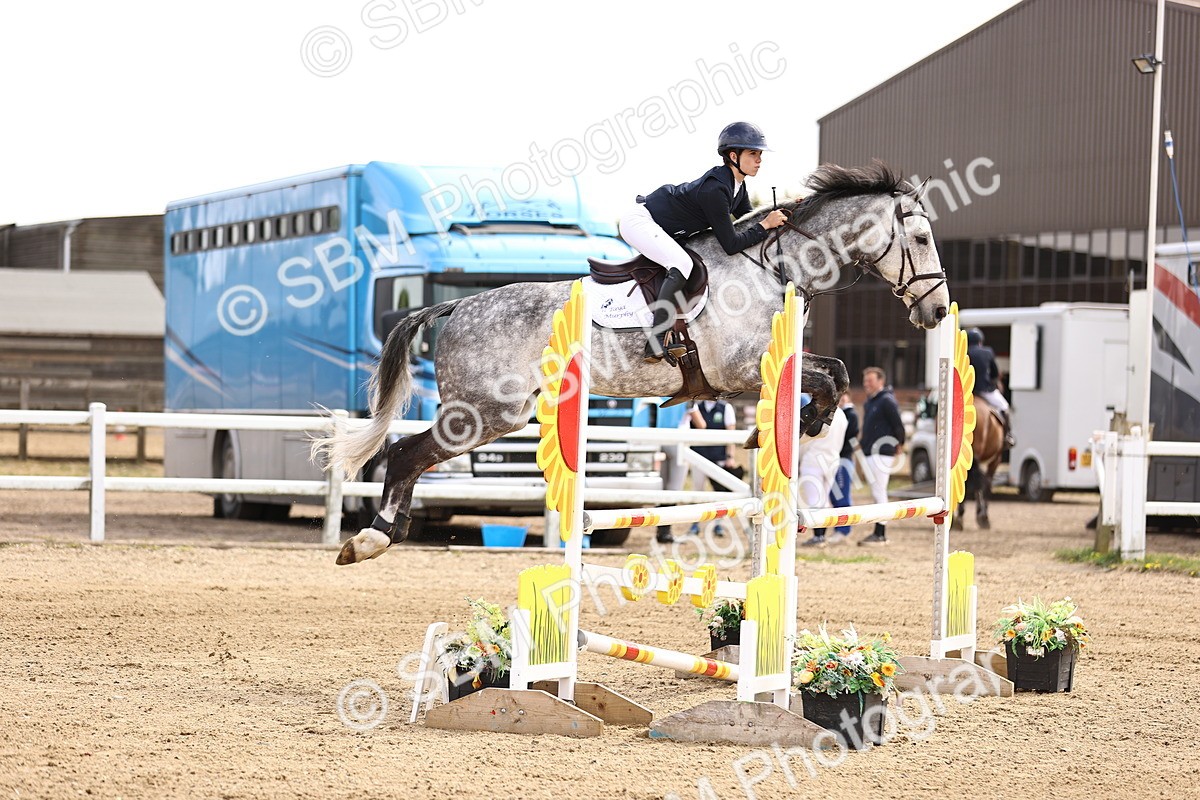 SBM_002307 - Class 11 - Senior newcomers - 1.10m