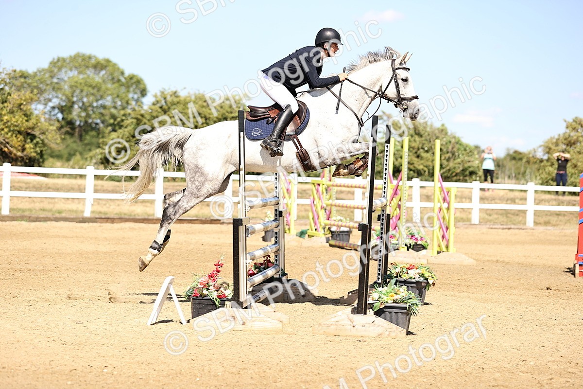 SBM_015268 - Class 16 - Senior foxhunter - 1.20m Open