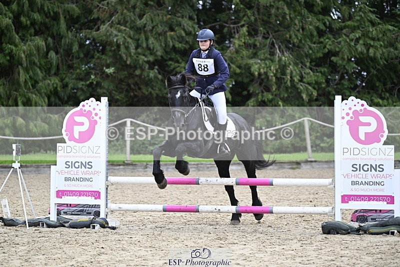 251005A-123127-03818 - Cls 08 Mini 70-75cm