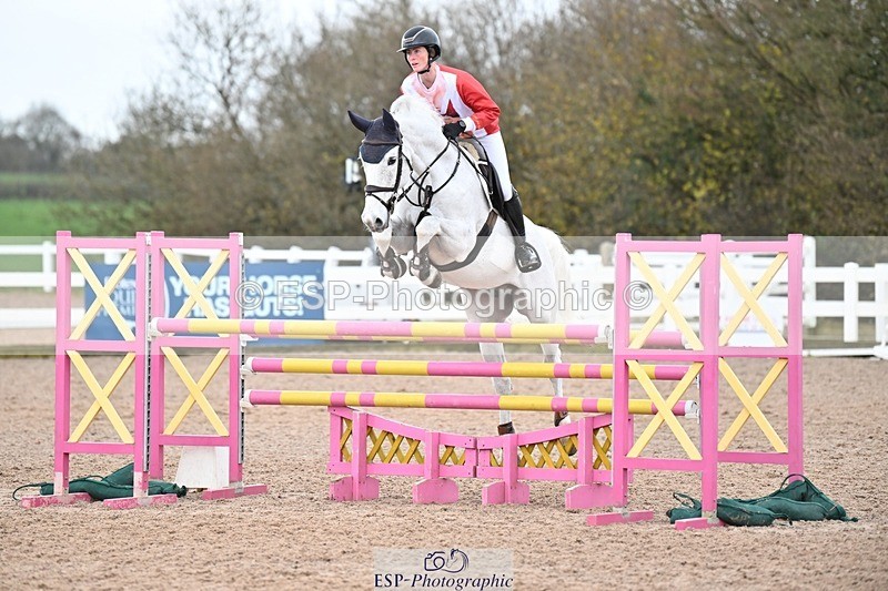 241206-132120-00984 - Cls 5 Newcomers and 1.10m Open