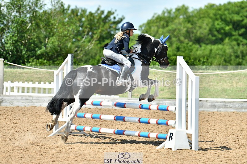 230625A-114304-03822 - Cls 34 Stepping Stones 128 + 138cm