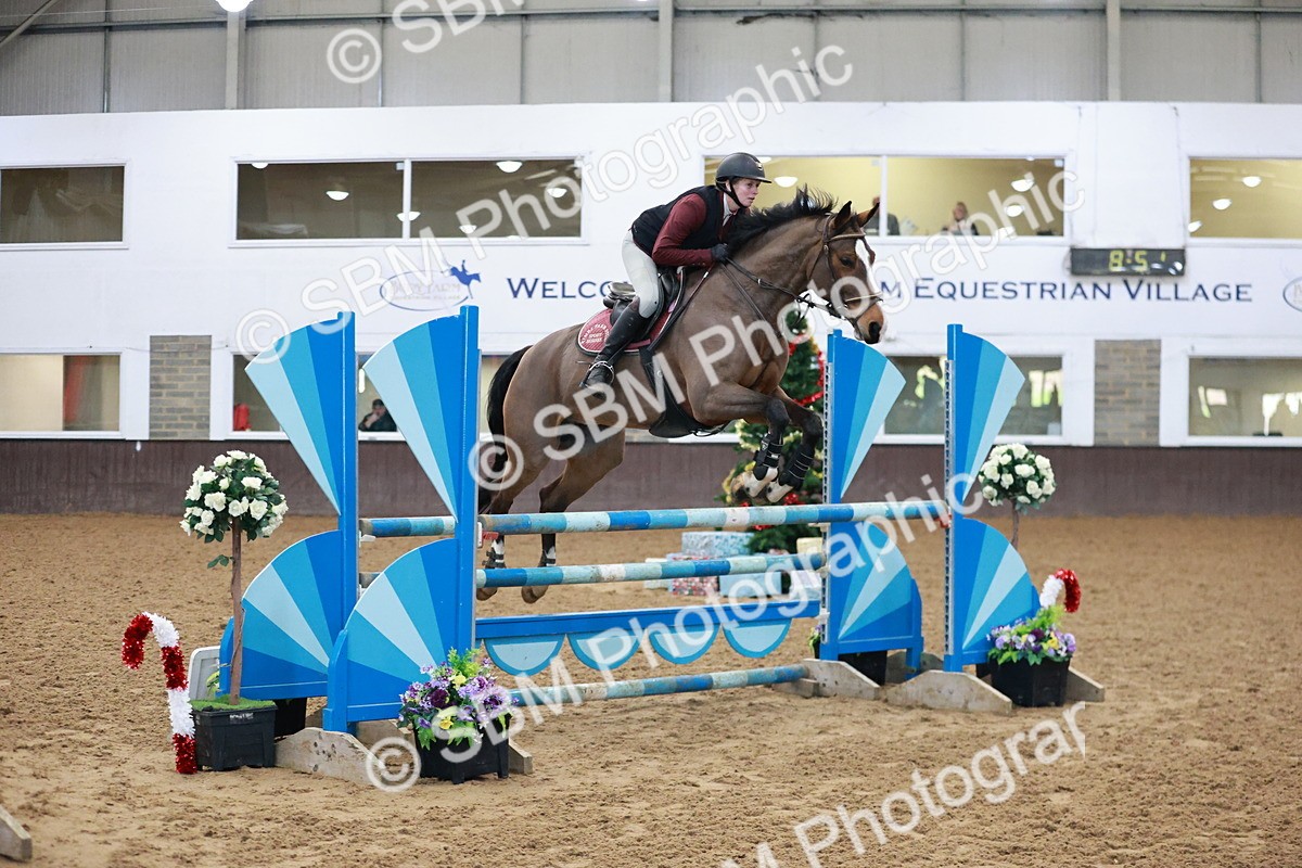 SBM_001186 - Class 4 - Senior Newcomers 1.10m