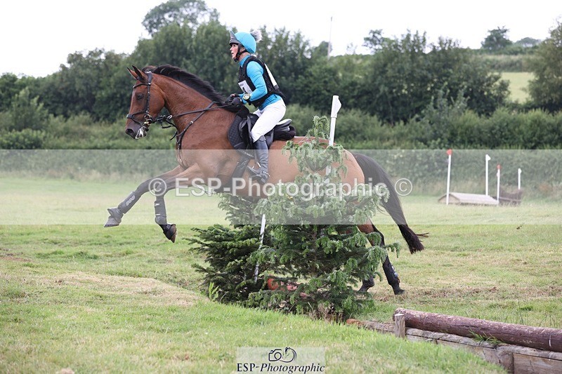 230625-104905-01453 - XC 90cm 9.45 to 11.00