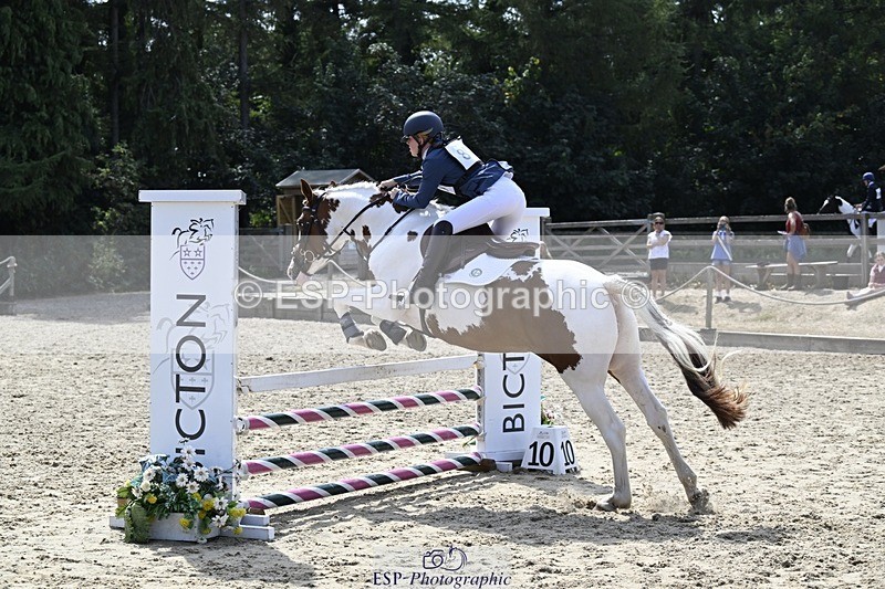 250823A-141728-32431 - WC Round 2 14.00 to 15.00